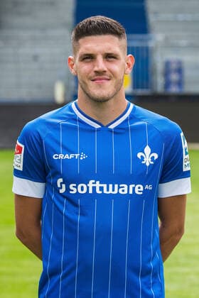 12.07.2021, xfux, Fussball 2.Bundesliga, SV Darmstadt 98, 2.BL, Porträttermin 2021 2022, emonline emspor, v.l. Emir Karic, SV Darmstadt 98, 2.BL, Porträttermin 2021 2022, Darmstadt