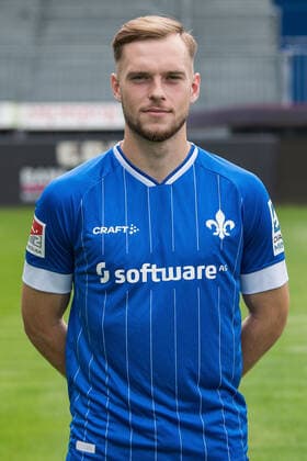 12.07.2021, xfux, Fussball 2.Bundesliga, SV Darmstadt 98, 2.BL, Porträttermin 2021 2022, emonline emspor, v.l. Adrian Stanilewicz, SV Darmstadt 98, 2.BL, Porträttermin 2021 2022, Darmstadt