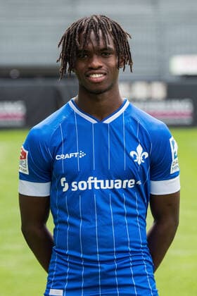 12.07.2021, xfux, Fussball 2.Bundesliga, SV Darmstadt 98, 2.BL, Porträttermin 2021 2022, emonline emspor, v.l. John Peter Sesay, SV Darmstadt 98, 2.BL, Porträttermin 2021 2022, Darmstadt