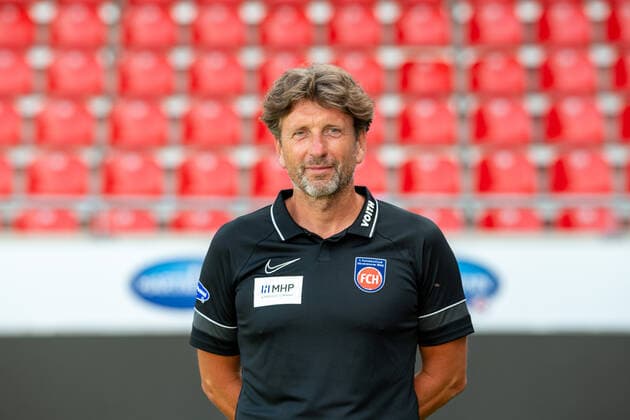Bermnd Wenig (Torwarttrainer), GER, 1. FC Heidenheim 1846 e.V., Fussball, 2. Bundesliga, Spielerportraits, Freisteller, Spielzeit 2021 2022, 20.07.2021, GER, 1. FC Heidenheim 1846 e.V., Fussball, 2. Bundesliga, Spielerportraits, Freisteller, Spielzeit 2021 2022, 20.07.2021 Heidenheim Copyright: xEibner-Pressefotox EP_EER