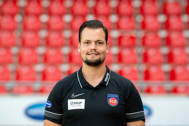 Johannes Gessler (Physiotherapeut), GER, 1. FC Heidenheim 1846 e.V., Fussball, 2. Bundesliga, Spielerportraits, Freisteller, Spielzeit 2021 2022, 20.07.2021, GER, 1. FC Heidenheim 1846 e.V., Fussball, 2. Bundesliga, Spielerportraits, Freisteller, Spielzeit 2021 2022, 20.07.2021 Heidenheim Copyright: xEibner-Pressefotox EP_EER