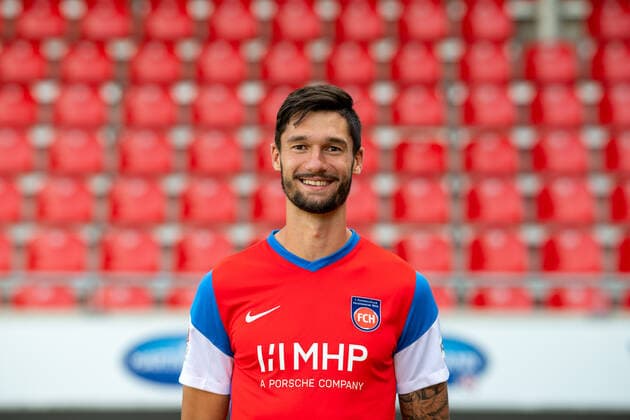 Tim Kleindienst (FC Heidenheim, 10), GER, 1. FC Heidenheim 1846 e.V., Fussball, 2. Bundesliga, Spielerportraits, Freisteller, Spielzeit 2021 2022, 20.07.2021, GER, 1. FC Heidenheim 1846 e.V., Fussball, 2. Bundesliga, Spielerportraits, Freisteller, Spielzeit 2021 2022, 20.07.2021 Heidenheim Copyright: xEibner-Pressefotox EP_EER
