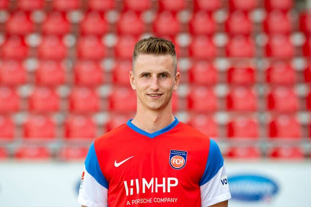 Jan Schoeppner (FC Heidenheim, 03), GER, 1. FC Heidenheim 1846 e.V., Fussball, 2. Bundesliga, Spielerportraits, Freisteller, Spielzeit 2021 2022, 20.07.2021, GER, 1. FC Heidenheim 1846 e.V., Fussball, 2. Bundesliga, Spielerportraits, Freisteller, Spielzeit 2021 2022, 20.07.2021 Heidenheim Copyright: xEibner-Pressefotox EP_EER