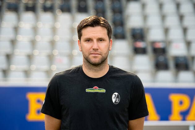 Florian Bruns (SC Freiburg, Co-Trainer), GER, SC Freiburg, 29.07.2021, Media Day Fussball Bundesliga, Spielzeit 2021 2022 DFL REGULATIONS PROHIBIT ANY USE OF PHOTOGRAPHS AS IMAGE SEQUENCES AND OR uerthQUASI-VIDEO GER, SC Freiburg, 29.07.2021, Media Day Fussball Bundesliga, Spielzeit 2021 2022 Freiburg Copyright: xEibnerxPressefotox EP_EER