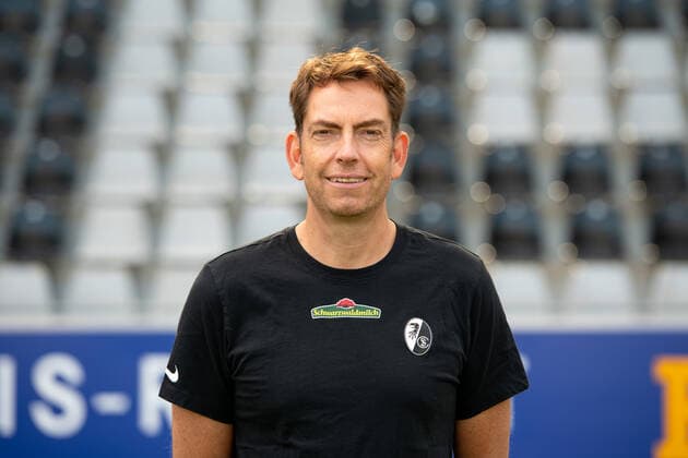 Markus Behrens (SC Freiburg, Physiotherapeut), GER, SC Freiburg, 29.07.2021, Media Day Fussball Bundesliga, Spielzeit 2021 2022 DFL REGULATIONS PROHIBIT ANY USE OF PHOTOGRAPHS AS IMAGE SEQUENCES AND OR uerthQUASI-VIDEO GER, SC Freiburg, 29.07.2021, Media Day Fussball Bundesliga, Spielzeit 2021 2022 Freiburg Copyright: xEibnerxPressefotox EP_EER
