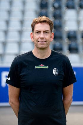 Markus Behrens (SC Freiburg, Physiotherapeut), GER, SC Freiburg, 29.07.2021, Media Day Fussball Bundesliga, Spielzeit 2021 2022 DFL REGULATIONS PROHIBIT ANY USE OF PHOTOGRAPHS AS IMAGE SEQUENCES AND OR uerthQUASI-VIDEO GER, SC Freiburg, 29.07.2021, Media Day Fussball Bundesliga, Spielzeit 2021 2022 Freiburg Copyright: xEibnerxPressefotox EP_EER