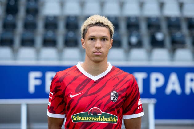 Nishan Burkart (SC Freiburg, 45), GER, SC Freiburg, 29.07.2021, Media Day Fussball Bundesliga, Spielzeit 2021 2022 DFL REGULATIONS PROHIBIT ANY USE OF PHOTOGRAPHS AS IMAGE SEQUENCES AND OR uerthQUASI-VIDEO GER, SC Freiburg, 29.07.2021, Media Day Fussball Bundesliga, Spielzeit 2021 2022 Freiburg Copyright: xEibnerxPressefotox EP_EER