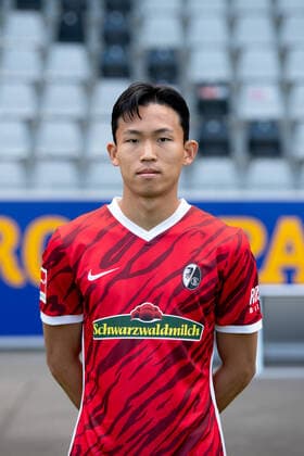 Wooyeong Jeong (SC Freiburg, 29), GER, SC Freiburg, 29.07.2021, Media Day Fussball Bundesliga, Spielzeit 2021 2022 DFL REGULATIONS PROHIBIT ANY USE OF PHOTOGRAPHS AS IMAGE SEQUENCES AND OR uerthQUASI-VIDEO GER, SC Freiburg, 29.07.2021, Media Day Fussball Bundesliga, Spielzeit 2021 2022 Freiburg Copyright: xEibnerxPressefotox EP_EER