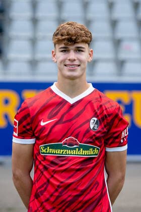 Noah Weißhaupt (SC Freiburg, 33), GER, SC Freiburg, 29.07.2021, Media Day Fussball Bundesliga, Spielzeit 2021 2022 DFL REGULATIONS PROHIBIT ANY USE OF PHOTOGRAPHS AS IMAGE SEQUENCES AND OR uerthQUASI-VIDEO GER, SC Freiburg, 29.07.2021, Media Day Fussball Bundesliga, Spielzeit 2021 2022 Freiburg Copyright: xEibnerxPressefotox EP_EER