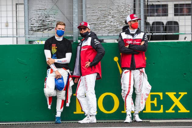 SCHUMACHER Mick (ger), Haas F1 Team VF-21 Ferrari, RAIKKONEN Kimi (fin), Alfa Romeo Racing ORLEN C41, GIOVINAZZI Antonio (ita), Alfa Romeo Racing ORLEN C41, portrait during the Formula 1 Magyar Nagydij 2021, Hungarian Grand Prix, 11th round of the 2021 FIA Formula One World Championship, WM, Weltmeisterschaft from July 30 to August 1, 2021 on the Hungaroring, in Mogyorod, near Budapest, Hungary - FORMULE 1 : Grand Prix de Hongrie - Course - 01 08 2021 DPPI PANORAMIC AV6_5685