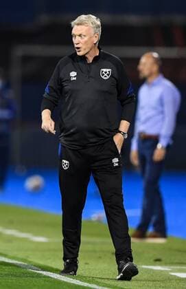 Fußball, EL, Dinamo Zagreb - West Ham United Mandatory Credit: Photo by Simon Dael Shutterstock (12446971dm) David Moyes manager of West Ham United and Said Benrahma of West Ham United Dinamo Zagreb v West Ham United, UEFA Europa League, Group H, Football, Stadion Maksimir, Zagreb, Croatia - 16 Sep 2021 EDITORIAL USE ONLY No use with unauthorised audio, video, data, fixture lists, club league logos or live services. Online in-match use limited to 120 images, no video emulation. No use in betting, games or single club league player publications. Dinamo Zagreb v West Ham United, UEFA Europa League, Group H, Football, Stadion Maksimir, Zagreb, Croatia - 16 Sep 2021 EDITORIAL USE ONLY No use with unauthorised audio, video, data, fixture lists, club league logos or live services. Online in-match use limited to 120 images, no video emulation. No use in betting, games or single club league player publications. Copyright: xSimonxDael Shutterstockx 12446971dm