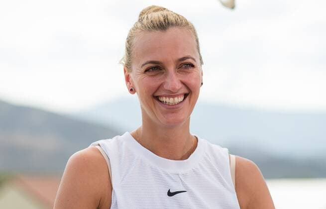 Mandatory Credit: Photo by Rob Prange Shutterstock (12524558bg) Petra Kvitova of the Czech Republic talks to the media ahead of the 2021 BNP Paribas Open WTA, Tennis Damen 1000 tennis tournament BNP Paribas Open, Tennis, Day 1, Indian Wells Tennis Garden, California, USA - 06 Oct 2021 BNP Paribas Open, Tennis, Day 1, Indian Wells Tennis Garden, California, USA - 06 Oct 2021 Copyright: xRobxPrange Shutterstockx 12524558bg