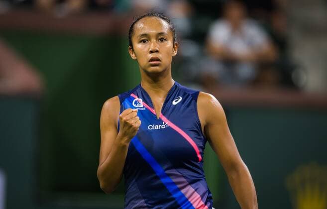 Mandatory Credit: Photo by Rob Prange Shutterstock (12524630fc) Leylah Fernandez of Canada in action during the second round of the 2021 BNP Paribas Open WTA, Tennis Damen 1000 tennis tournament BNP Paribas Open, Tennis, Day 3, Indian Wells Tennis Garden, California, USA - 08 Oct 2021 BNP Paribas Open, Tennis, Day 3, Indian Wells Tennis Garden, California, USA - 08 Oct 2021 Copyright: xRobxPrange Shutterstockx 12524630fc