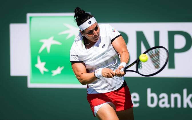 Mandatory Credit: Photo by Rob Prange Shutterstock (12524631am) Ons Jabeur of Tunisia in action during the second round at the 2021 BNP Paribas Open WTA, Tennis Damen 1000 tennis tournament BNP Paribas Open, Tennis, Day 4, Indian Wells Tennis Garden, California, USA - 09 Oct 2021 BNP Paribas Open, Tennis, Day 4, Indian Wells Tennis Garden, California, USA - 09 Oct 2021 Copyright: xRobxPrange Shutterstockx 12524631am