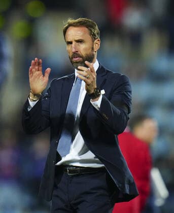 Mandatory Credit: Photo by Javier Garcia Shutterstock (12530028ap) England manager Gareth Southgate applauds the fans at full time Andorra v England, FIFA World Cup, WM, Weltmeisterschaft, Fussball 2022 Qualifying, Group I, Football, Estadi Nacional, Andorra la Vella, Andorra - 09 Oct 2021 EDITORIAL USE ONLY No use with unauthorised audio, video, data, fixture lists, club league logos or live services. Online in-match use limited to 120 images, no video emulation. No use in betting, games or single club league player publications. Andorra v England, FIFA World Cup 2022 Qualifying, Group I, Football, Estadi Nacional, Andorra la Vella, Andorra - 09 Oct 2021 EDITORIAL USE ONLY No use with unauthorised audio, video, data, fixture lists, club league logos or live services. Online in-match use limited to 120 images, no video emulation. No use in betting, games or single club league player publications. Copyright: xJavierxGarcia Shutterstockx 12530028ap