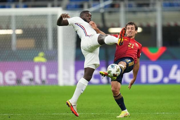 Mandatory Credit: Photo by Bagu Blanco Pressinphoto Shutterstock (12532184bb) Presnel Kimpembe of France and Mikel Oyarzabal of Spain Spain V France, UEFA Nations League 2021, Final. Football, San Siro Stadium, Milan, Italy - 10 Oct 2021 Editorial use only Spain V France, UEFA Nations League 2021, Final. Football, San Siro Stadium, Milan, Italy - 10 Oct 2021 Editorial use only Copyright: xBaguxBlanco Pressinphoto Shutterstockx 12532184bb