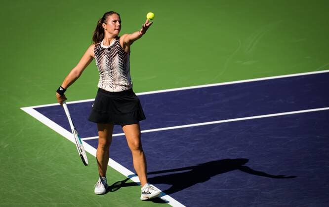 Mandatory Credit: Photo by Rob Prange Shutterstock (12524633r) Daria Kasatkina of Russia in action during the third round at the 2021 BNP Paribas Open WTA, Tennis Damen 1000 tennis tournament BNP Paribas Open, Tennis, Day 6, Indian Wells Tennis Garden, California, USA - 11 Oct 2021 BNP Paribas Open, Tennis, Day 6, Indian Wells Tennis Garden, California, USA - 11 Oct 2021 Copyright: xRobxPrange Shutterstockx 12524633r