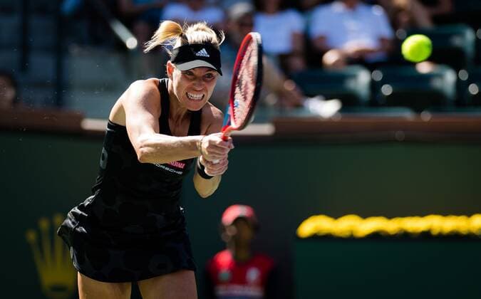 Mandatory Credit: Photo by Rob Prange Shutterstock (12524633n) Angelique Kerber of Germany in action during the third round at the 2021 BNP Paribas Open WTA, Tennis Damen 1000 tennis tournament BNP Paribas Open, Tennis, Day 6, Indian Wells Tennis Garden, California, USA - 11 Oct 2021 BNP Paribas Open, Tennis, Day 6, Indian Wells Tennis Garden, California, USA - 11 Oct 2021 Copyright: xRobxPrange Shutterstockx 12524633n