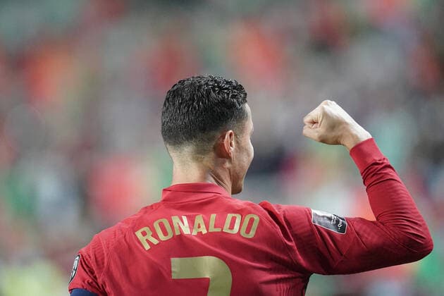 Sport Bilder des Tages Fussball WM Qualifikation 2021 - 2022 12.10.2021, Fussball Länderspiel, Laenderspiel, WM Qualifikation, Katar 2022 Qatar 2022 2021-2022, Gruppe A, Spieltag 8, Portugal, Faro, Algarve, Portugal (POR) Luxemburg (LUX) vl: Ronaldo, Cristiano Ronaldo, CR7 (POR, Portugal 7) jubelt, freut sich, zeigt Emotionen, celebrates, shows emotions 1-0