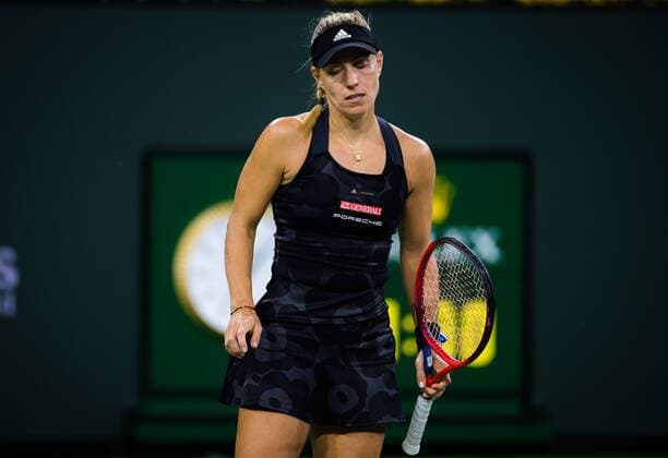 Sport Bilder des Tages Mandatory Credit: Photo by Rob Prange Shutterstock (12524637cv) Angelique Kerber of Germany in action during the quarter-final at the 2021 BNP Paribas Open WTA, Tennis Damen 1000 tennis tournament BNP Paribas Open, Tennis, Day 9, Indian Wells Tennis Garden, California, USA - 14 Oct 2021 BNP Paribas Open, Tennis, Day 9, Indian Wells Tennis Garden, California, USA - 14 Oct 2021 Copyright: xRobxPrange Shutterstockx 12524637cv