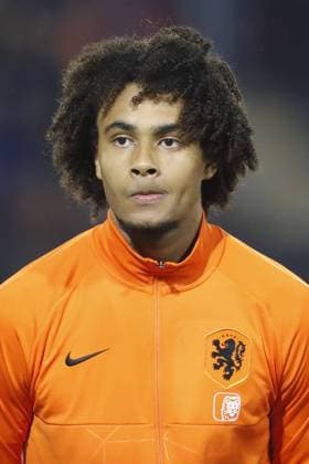 ALMERE, 12-11-2021, Yanmar Stadium, football, U21, U 21 UEFA EURO, EM, Europameisterschaft,Fussball Qualifying, EM, Europameisterschaft round, season 2021 2022, during the match Netherlands u21 - Bulgaria u21, Netherlands U21 player Joshua Zirkzee Netherlands U21 - Bulgaria U21 x14319264x Copyright: