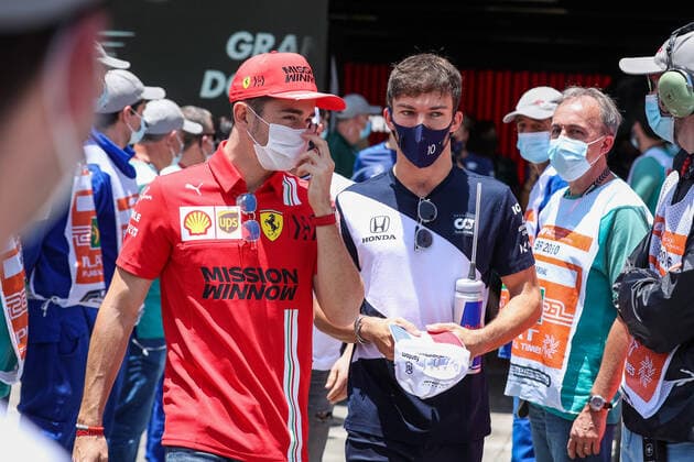 LECLERC Charles (mco), Scuderia Ferrari SF21, GASLY Pierre (fra), Scuderia AlphaTauri Honda AT02, portrait during the Formula 1 Heineken Grande Premio De Sao Paulo 2021, Sao Paulo Grand Prix, 19th round of the 2021 FIA Formula One World Championship, WM, Weltmeisterschaft from November 12 to 14, 2021 on the Interlagos Circuit, in Sao Paulo, Brazil - F1 - SAO PAULO GRAND PRIX 2021 - RACE DPPI Panoramic 00121040_AV6_5614