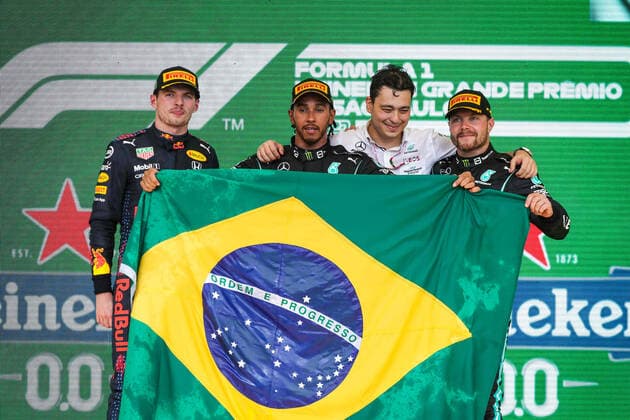 Podium: HAMILTON Lewis (gbr), Mercedes AMG F1 GP W12 E Performance, VERSTAPPEN Max (ned), Red Bull Racing Honda RB16B, BOTTAS Valtteri (fin), Mercedes AMG F1 GP W12 E Performance, portrait during the Formula 1 Heineken Grande Premio De Sao Paulo 2021, Sao Paulo Grand Prix, 19th round of the 2021 FIA Formula One World Championship, WM, Weltmeisterschaft from November 12 to 14, 2021 on the Interlagos Circuit, in Sao Paulo, Brazil - F1 - SAO PAULO GRAND PRIX 2021 - RACE DPPI Panoramic 20211114_GOODEN_FGO04849