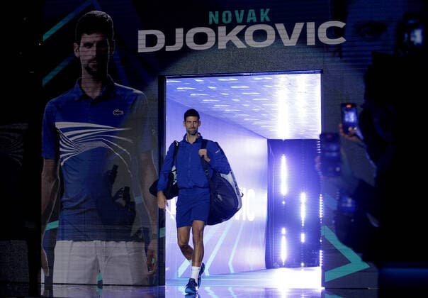Mandatory Credit: Photo by Ella Ling Shutterstock (12603333aa) Novak Djokovic of Serbia walks onto court Nitto ATP, Tennis Herren World Tour Finals, Day 2, Tennis, Pala Alpitour, Turin, Italy - 15 Nov 2021 Nitto ATP World Tour Finals, Day 2, Tennis, Pala Alpitour, Turin, Italy - 15 Nov 2021 Copyright: xEllaxLing Shutterstockx 12603333aa
