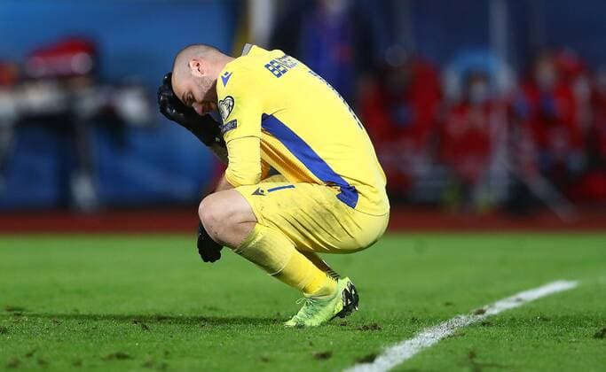 Fußball, WM Quali, San Marino - England Mandatory Credit: Photo by Kieran McManus Shutterstock (12603417cb) Elia Benedettini of San Marino shows a look of dejection at full time after conceding ten goals San Marino v England, FIFA World Cup, WM, Weltmeisterschaft, Fussball 2022 Qualifying, Group I, Football, San Marino Stadium, Serravalle, San Marino - 15 Nov 2021 EDITORIAL USE ONLY No use with unauthorised audio, video, data, fixture lists, club league logos or live services. Online in-match use limited to 120 images, no video emulation. No use in betting, games or single club league player publications. San Marino v England, FIFA World Cup 2022 Qualifying, Group I, Football, San Marino Stadium, Serravalle, San Marino - 15 Nov 2021 EDITORIAL USE ONLY No use with unauthorised audio, video, data, fixture lists, club league logos or live services. Online in-match use limited to 120 images, no video emulation. No use in betting, games or single club league player publications. Copyright: xKieranxMcManus Shutterstockx 12603417cb