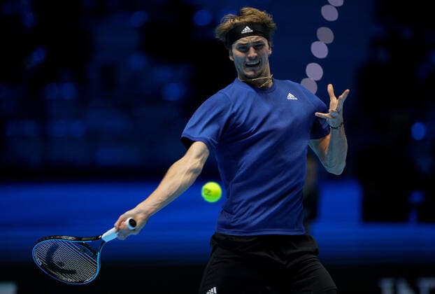 Mandatory Credit: Photo by Ella Ling Shutterstock (12603335f) Alexander Zverev of Germany in action Nitto ATP, Tennis Herren World Tour Finals, Day 3, Tennis, Pala Alpitour, Turin, Italy - 16 Nov 2021 Nitto ATP World Tour Finals, Day 3, Tennis, Pala Alpitour, Turin, Italy - 16 Nov 2021 Copyright: xEllaxLing Shutterstockx 12603335f
