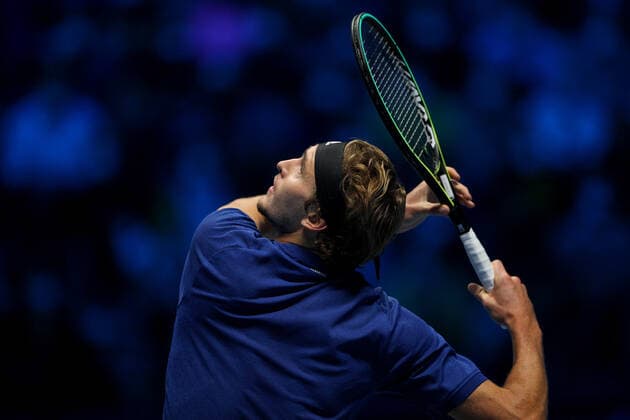 Mandatory Credit: Photo by Ella Ling Shutterstock (12603335af) Alexander Zverev of Germany in action Nitto ATP, Tennis Herren World Tour Finals, Day 3, Tennis, Pala Alpitour, Turin, Italy - 16 Nov 2021 Nitto ATP World Tour Finals, Day 3, Tennis, Pala Alpitour, Turin, Italy - 16 Nov 2021 Copyright: xEllaxLing Shutterstockx 12603335af