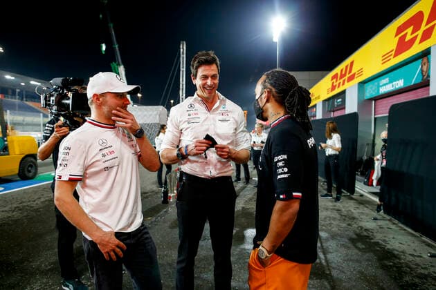WOLFF Toto (aut), Team Principal & CEO Mercedes AMG F1 GP, HAMILTON Lewis (gbr), Mercedes AMG F1 GP W12 E Performance, portrait during the Formula 1 Ooredoo Qatar Grand Prix 2021, 20th round of the 2021 FIA Formula One World Championship, WM, Weltmeisterschaft from November 19 to 21, 2021 on the Losail International Circuit, in Lusail, Qatar - F1 - QATAR GRAND PRIX 2021 - RACE DPPI Panoramic F12021GP20QAT_JK236663