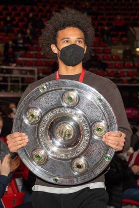 Sport Bilder des Tages Leroy Sane (FC Bayern Muenchen, 10), GER, Jahreshauptversammlung 2021 des FC Bayern Muenchen e.V., Fussball, Bundesliga, Spielzeit 2021 2022, 25.11.2021, GER, Jahreshauptversammlung 2021 des FC Bayern Muenchen e.V., Fussball, Bundesliga, Spielzeit 2021 2022, 25.11.2021 Muenchen Copyright: xEibner-Pressefoto SaschaxWaltherx EP_EER