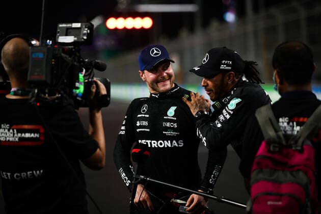 BOTTAS Valtteri (fin), Mercedes AMG F1 GP W12 E Performance, HAMILTON Lewis (gbr), Mercedes AMG F1 GP W12 E Performance, portrait during the Formula 1 stc Saudi Arabian Grand Prix 2021, 21th round of the 2021 FIA Formula One World Championship, WM, Weltmeisterschaft from December 3 to 5, 2021 on the Jeddah Corniche Circuit, in Jeddah, Saudi Arabia - F1 - SAUDI ARABIAN GRAND PRIX 2021 DPPI Panoramic 20211204_GOODEN_FGO07787