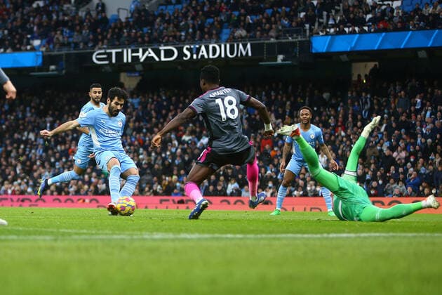 Mandatory Credit: Photo by Phil Oldham Shutterstock (12656686ab) Ilkay Gundogan of Manchester City scores his sides third goal Manchester City v Leicester City, Premier League, Football, Etihad Stadium, Manchester, UK - 26 Dec 2021 EDITORIAL USE ONLY No use with unauthorised audio, video, data, fixture lists, club league logos or live services. Online in-match use limited to 120 images, no video emulation. No use in betting, games or single club league player publications. Manchester City v Leicester City, Premier League, Football, Etihad Stadium, Manchester, UK - 26 Dec 2021 EDITORIAL USE ONLY No use with unauthorised audio, video, data, fixture lists, club league logos or live services. Online in-match use limited to 120 images, no video emulation. No use in betting, games or single club league player publications. Copyright: xPhilxOldham Shutterstockx 12656686ab