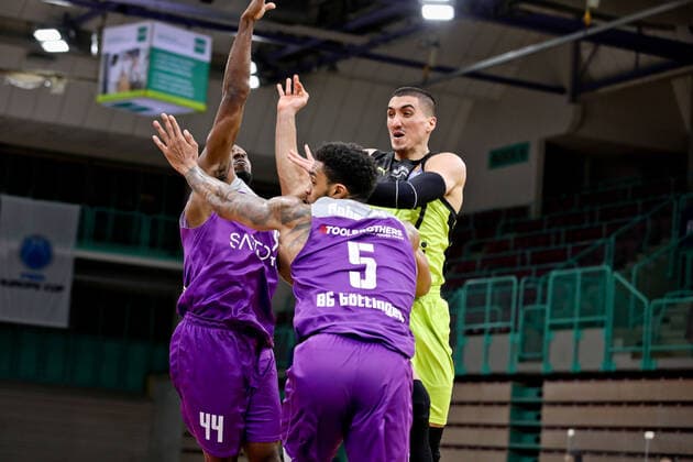 medi bayreuth - BG Goettingen , Basketball, Bundesliga, BBL, Spieltag 2, Spielzeit 2021 2022, 05.01.2022, medi bayreuth - BG Goettingen , Basketball, Bundesliga, BBL, Spieltag 2, Spielzeit 2021 2022, 05.01.2022, Foto: EIBNER Thorsten Ochs Bayreuth Copyright: xEibner-Pressefoto ThorstenxOchsx EP_TOS