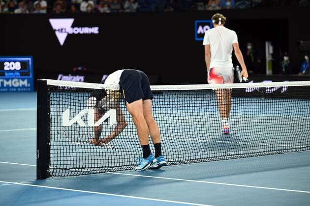 Mandatory Credit: Photo by James Gourley Shutterstock (12763717gr) Alexander Zverev and John Millman during their second round match Australian Open, Day Three, Tennis, Melbourne Park, Melbourne, Australia - 19 Jan 2022 Australian Open, Day Three, Tennis, Melbourne Park, Melbourne, Australia - 19 Jan 2022 Copyright: xJamesxGourley Shutterstockx 12763717gr