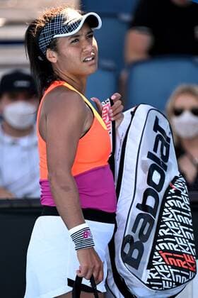 Mandatory Credit: Photo by James Gourley Shutterstock (12765058dv) Heather Watson during her second round match Australian Open, Day Four, Tennis, Melbourne Park, Melbourne, Australia - 20 Jan 2022 Australian Open, Day Four, Tennis, Melbourne Park, Melbourne, Australia - 20 Jan 2022 Copyright: xJamesxGourley Shutterstockx 12765058dv