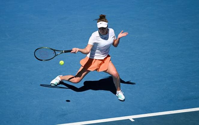 Mandatory Credit: Photo by James Gourley Shutterstock (12765086m) Elina Svitolina in third round action Australian Open, Day Five, Tennis, Melbourne Park, Melbourne, Australia - 21 Jan 2022 Australian Open, Day Five, Tennis, Melbourne Park, Melbourne, Australia - 21 Jan 2022 Copyright: xJamesxGourley Shutterstockx 12765086m