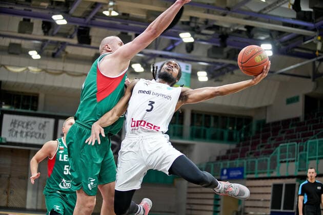 medi bayreuth - Legia Warschau , Basketball, FIBA Europe Cup, Runde 2 , Spieltag 3, Spielzeit 2021 2022, 23.01.2022 medi bayreuth - Legia Warschau , Basketball, FIBA Europe Cup, Runde 2, Spieltag 3, Spielzeit 2021 2022, 23.01.2022, Foto: EIBNER Thorsten OCHS Copyright: xEibner-Pressefoto ThorstenxOchsx EP_TOS