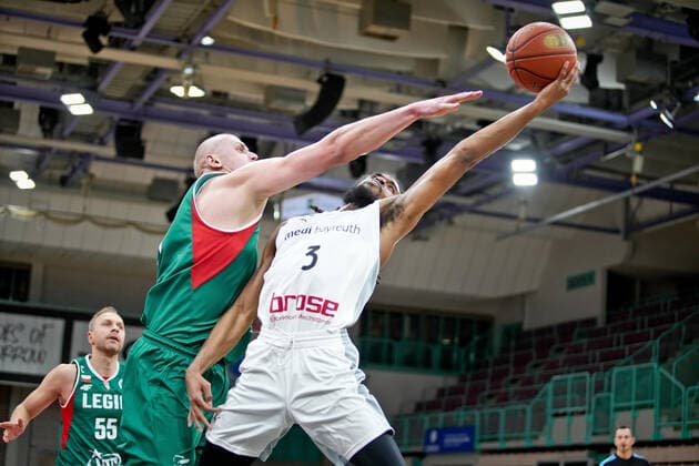 medi bayreuth - Legia Warschau , Basketball, FIBA Europe Cup, Runde 2 , Spieltag 3, Spielzeit 2021 2022, 23.01.2022 medi bayreuth - Legia Warschau , Basketball, FIBA Europe Cup, Runde 2, Spieltag 3, Spielzeit 2021 2022, 23.01.2022, Foto: EIBNER Thorsten OCHS Copyright: xEibner-Pressefoto ThorstenxOchsx EP_TOS