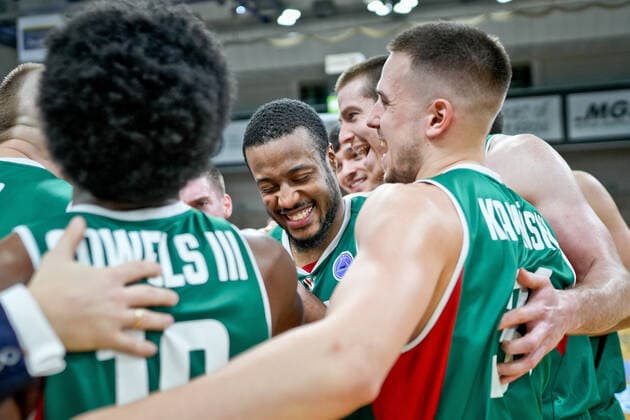 Sport Bilder des Tages medi bayreuth - Legia Warschau , Basketball, FIBA Europe Cup, Runde 2 , Spieltag 3, Spielzeit 2021 2022, 23.01.2022 medi bayreuth - Legia Warschau , Basketball, FIBA Europe Cup, Runde 2, Spieltag 3, Spielzeit 2021 2022, 23.01.2022, Foto: EIBNER Thorsten OCHS Copyright: xEibner-Pressefoto ThorstenxOchsx EP_TOS