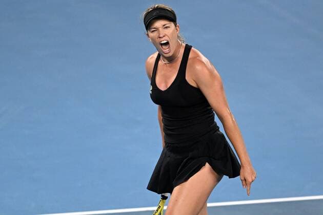 Mandatory Credit: Photo by James Gourley Shutterstock (12778010al) Danielle Collins celebrates during the Women s Singles Final Australian Open, Day Thirteen, Tennis, Melbourne Park, Melbourne, Australia - 29 Jan 2022 Australian Open, Day Thirteen, Tennis, Melbourne Park, Melbourne, Australia - 29 Jan 2022 Copyright: xJamesxGourley Shutterstockx 12778010al