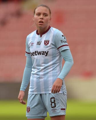 Mandatory Credit: Photo by Arfa Griffiths West Ham United Shutterstock (12782200r) Emma Snerle of West Ham United in action Sheffield United Women v West Ham United Women, Vitality Women s FA Cup, Football, Bramall Lane, Sheffield, UK - 30 Jan 2022 Sheffield United Women v West Ham United Women, Vitality Women s FA Cup, Football, Bramall Lane, Sheffield, UK - 30 Jan 2022 Copyright: xArfaxGriffiths WestxHamxUnited Shutterstockx 12782200r
