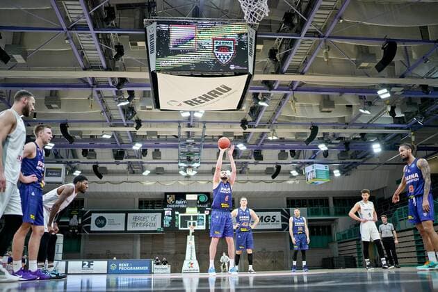 medi bayreuth - Parma Perm , Basketball, FIBA Europe Cup, Runde 2 , Spieltag 5, Spielzeit 2021 2022, 01.02.2022 6 Eigirdas Zukauskas (Parma Perm) medi bayreuth - Parma Perm , Basketball, FIBA Europe Cup, Runde 2, Spieltag 5, Spielzeit 2021 2022, 01.02.2022 Bayreuth Copyright: xEibner-Pressefoto ThorstenxOchsx EP_TOS