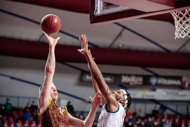 February 2, 2022, Venice, Italy: Venice, Italy, Palasport Taliercio, February 02, 2022, Martynas Echodas (Umana Reyer Venezia) and Semaj Christon (Ratiopharm ULM) during Umana Reyer Venezia vs Ratiopharm Ulm - Basketball EuroCup Championship. Basketball EuroCup Championship - Umana Reyer Venezia vs Ratiopharm Ulm, Venice, Italy - ZUMAl164 20220202_zsa_l164_204 Copyright: xMattiaxRadonix