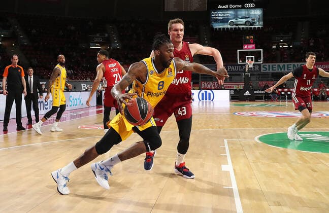 Jalen Reynolds (Maccabi Tel Aviv, 8) am Ball GER, FC Bayern Basketball vs. Maccabi Tel Aviv, EuroLeague, Saison 2021 2022, 03.02.2022, GER, FC Bayern Basketball vs. Maccabi Tel Aviv, EuroLeague, Saison 2021 2022, 03.02.2022, Muenchen Copyright: xEIBNER MarcelxEngelbrechtx EP_EER
