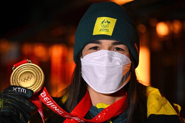 BEIJING WINTER OLYMPICS 2022, Jakara Anthony of Australia poses for a photograph after receiving her gold medal for the Women?s Moguls, at Zhangjiakou, during the 2022 Beijing Winter Olympic Games, Olympische Spiele, Olympia, OS in Beijing, China, Monday, February 7, 2022. ( NO ARCHIVING, EDITORIAL USE ONLY, NO USE IN BOOKS WITHOUT CONSENT BEIJING HEBEI CHINA Copyright: xDANxHIMBRECHTSx 20220208001620998955