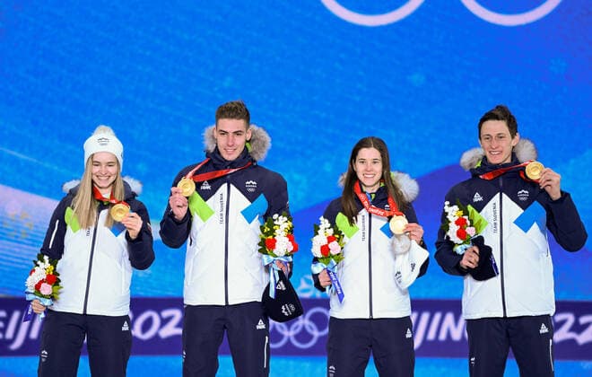(220208) -- ZHANGJIAKOU, Feb. 8, 2022 -- Gold medalists of team Slovenia pose for a photo during the awarding ceremony of the Ski jumping, Skispringen, Ski, nordisch Mixed Team at the Zhangjiakou Medals Plaza of the Winter Olympics in Zhangjiakou, north China s Hebei Province, Feb. 8, 2022. ) (BEIJING2022)CHINA-ZHANGJIAKOU-OLYMPIC Winter games, Winterspiele,Spiele, Summer games AWARDING CEREMONY (CN) DaixTianfang
