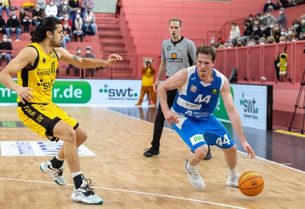Christopher Jackson Trapp (Uni Baskets Paderborn, 44)¨¨Tigers Tübingen vs. Uni Baskets Paderborn, 2. Basketball, Bundesliga, Pro A, Barmer 2 Basketball, Spieltag 25, Spielzeit 2021 2022, 12.02.2022, ¨¨ Tigers Tübingen - Uni Baskets Paderborn, Basketball, 2. Bundesliga, Barmer 2 Basketball, Spieltag 25, Spielzeit 2021 2022, 12.02.2022 Tuebingen Copyright: xDennisxDuddek xEibnerxPressefotox EP_DDK